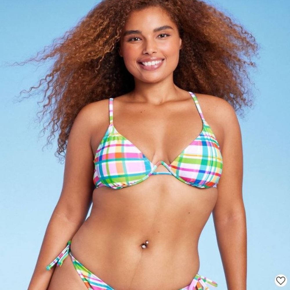 Women's Underwire Bikini Top - Wild Fable™ Size Large